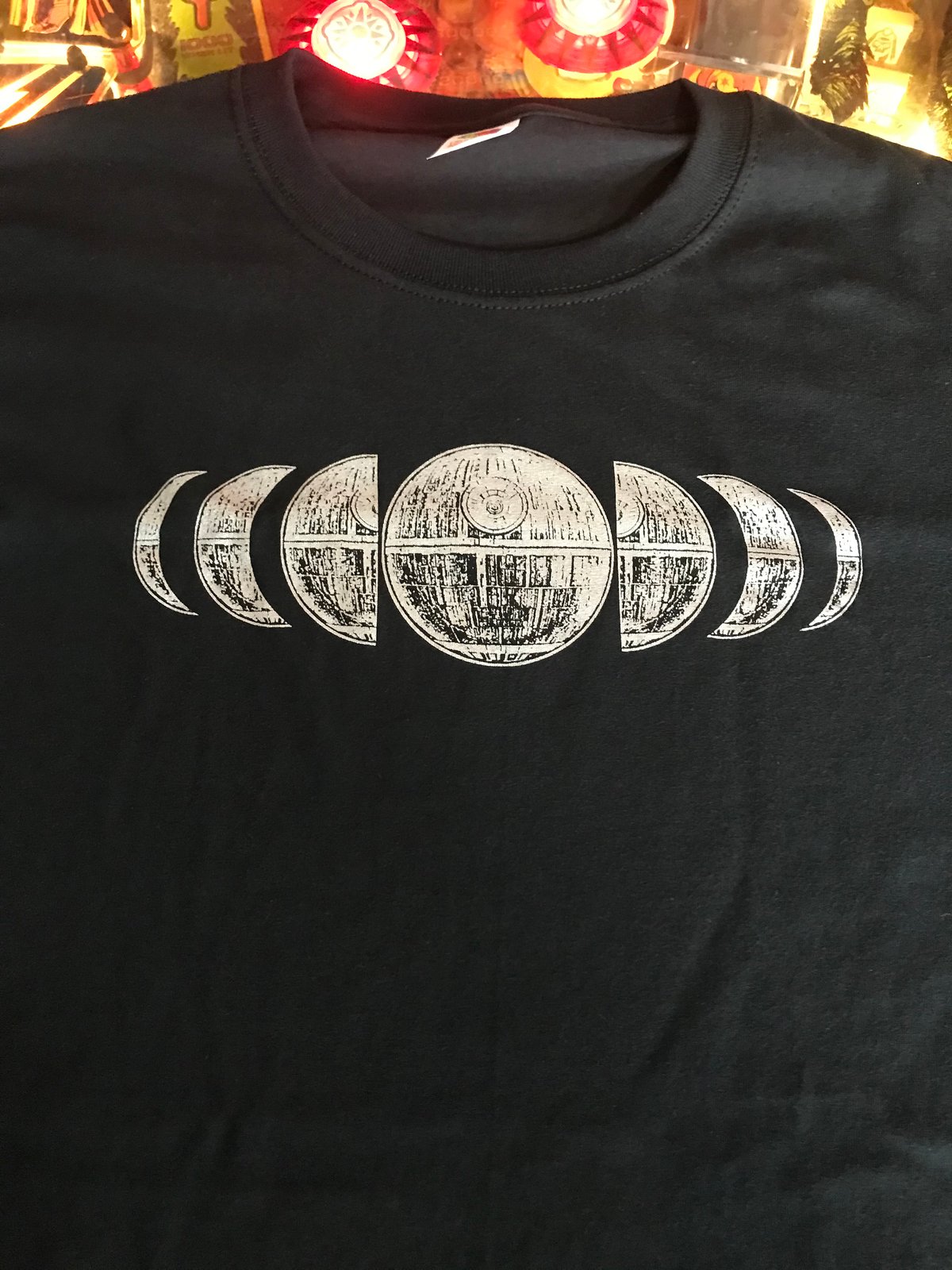 No Moon T-Shirt | IdiotBox Effects